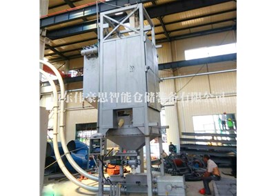 碳酸鈣全自動(dòng)噸袋拆包機(jī)是如何工作的？