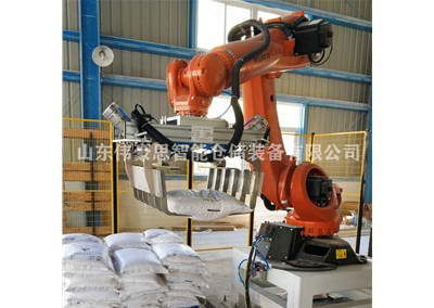 添加劑碼垛機器人采用那些優(yōu)良技術(shù)？