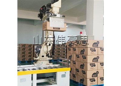 周轉(zhuǎn)箱全自動碼垛機 箱裝紙巾自動碼垛機